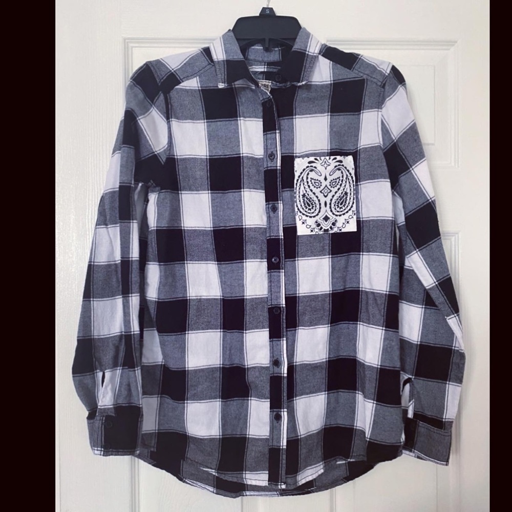 Custom Express Flannel - Picture 3 of 5